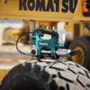 NEW MAKITA CORDLESS GREASE GUN 18V XPG01 - Image 2